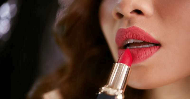 7 Warna Lipstik Untuk Kulit Sawo Matang Agar Terlihat Fresh Popmama