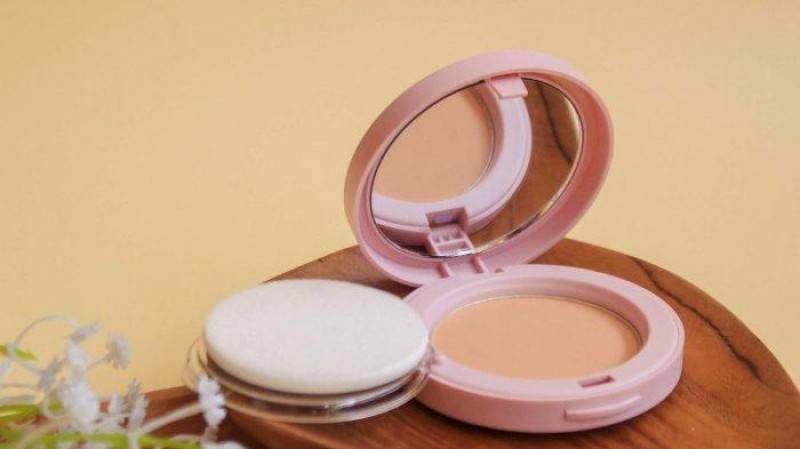 Review Rose All Day The Realest Lightweight Compact Powder in Medium ...