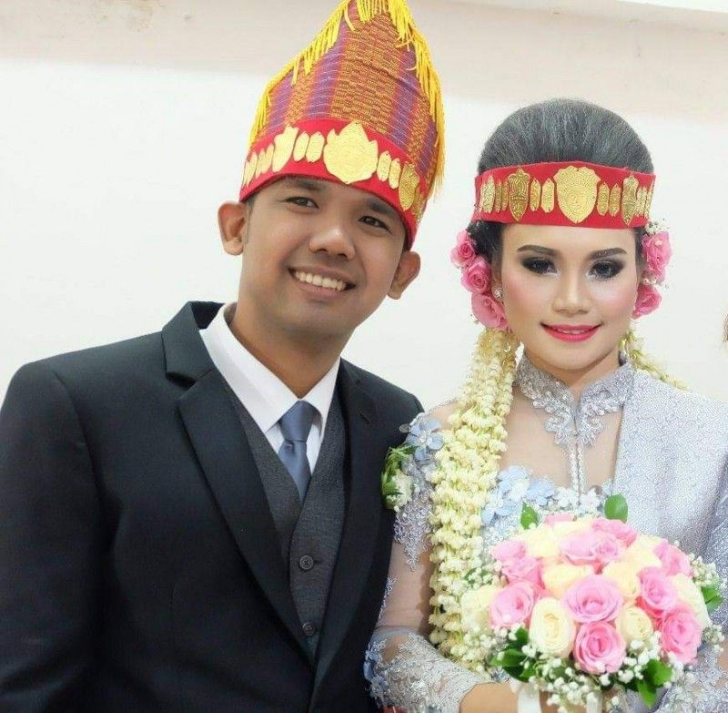 Pengantin Adat Batak