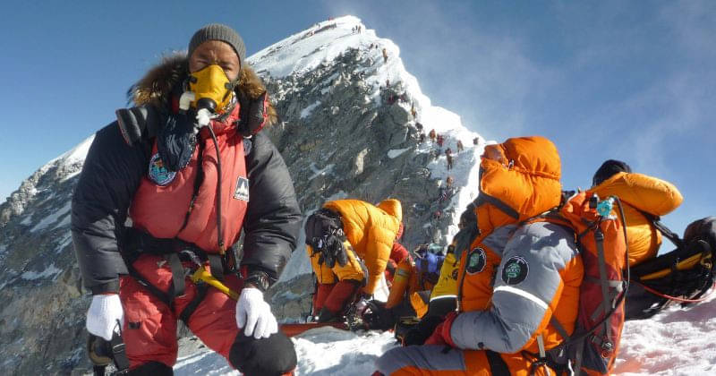 Apa Itu Sherpa Everest?