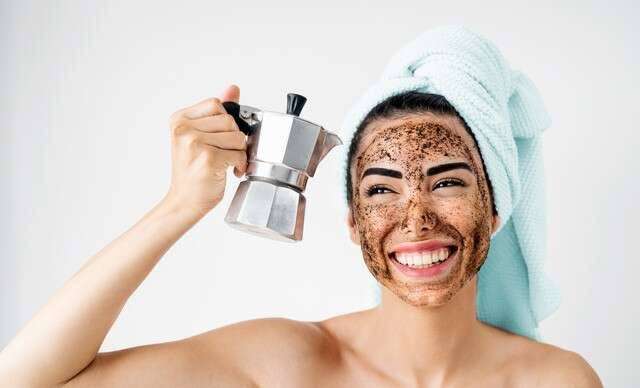 10 Manfaat Masker Kopi Untuk Wajah Dan Cara Membuatnya