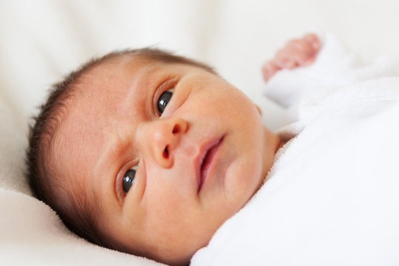 Mata Belekan Bayi Baru Lahir, Wajar atau Tanda Bahaya, Nih