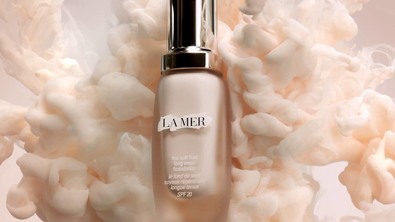 1. La Mer Soft Fluid Foundation SPF 20