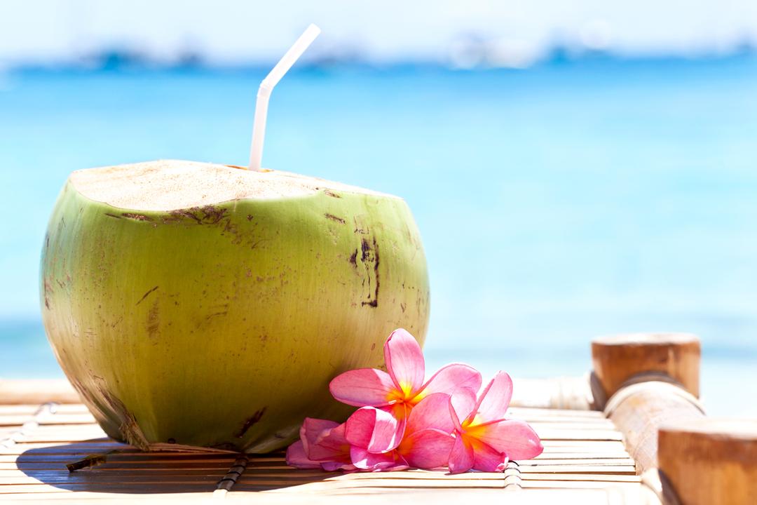 3. Air kelapa