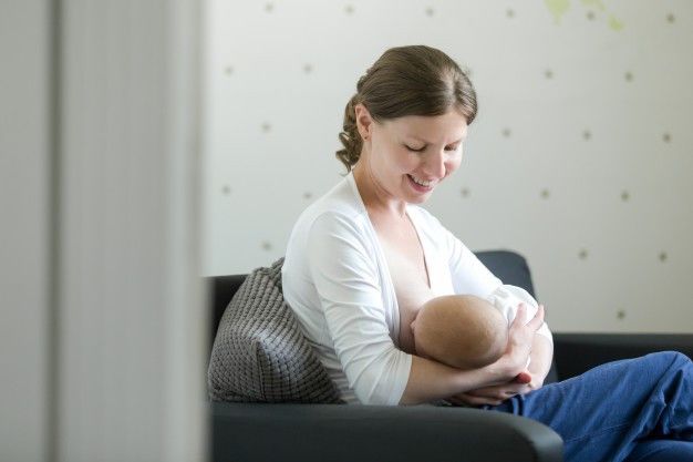 Mama, Perhatikan Hal Ini Saat Menyusui Bayi Down Syndrome