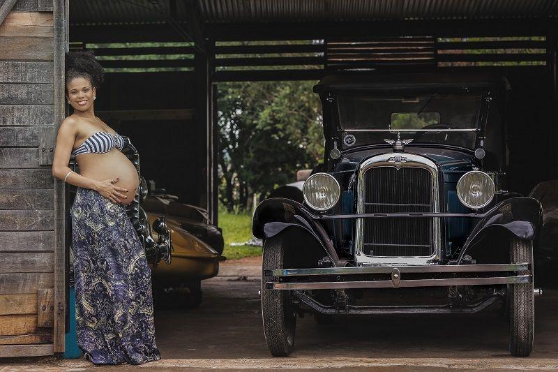 7. Melakukan sesi maternity photo