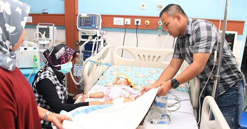 Sebelum Kapolres Karawang juga sempat membesuk bayi Calista