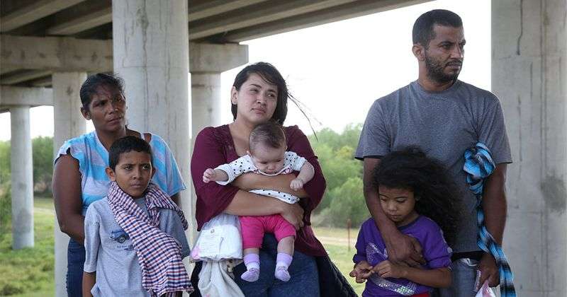 Miris Begini 17 Foto Akibat Kebijakan Nol Toleransi dari Trump