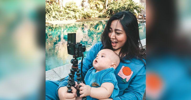 4. Gaya A la Vlogger