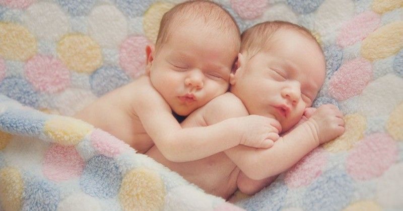6 Tanda Tanda Hamil Bayi Kembar Popmama Com