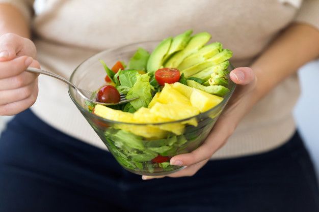 7. Ibu hamil tidak boleh mengonsumsi nanas