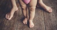 Perkembangan Bayi Usia 9 Bulan Mantap Langkah si Kecil