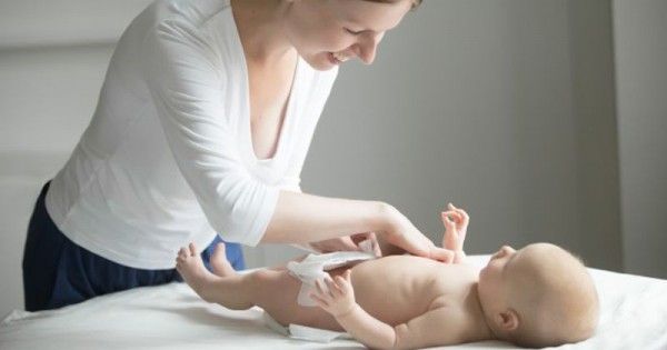 5 Hal Harus Diwaspadai Bila Bab Bayi Berlendir Popmama 