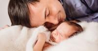 3. Mengeloni anak