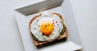 2. Telur setengah matang
