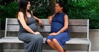 Mitos Fakta Kehamilan Bisa Menular ke Teman Dekat