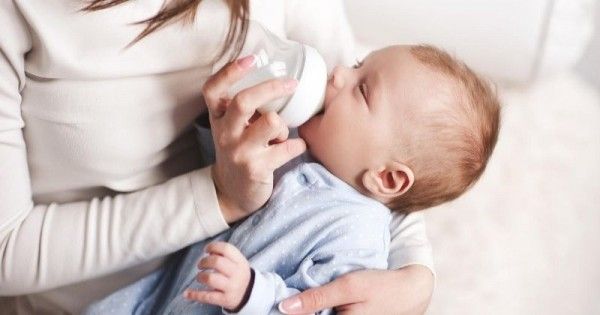 Benarkah Susu Formula Memicu Batuk Pada Bayi Popmama 