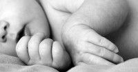 Minim Ilmu, Bayi Umur 40 Hari Tewas karena Dicekoki Pisang oleh Ibunya