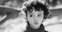 5. Bantu kecerdasan emosi anak
