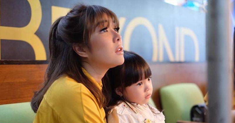 Terlihat Akur Diam Diam Gisel Gugat Cerai Gading Marten Popmama Com