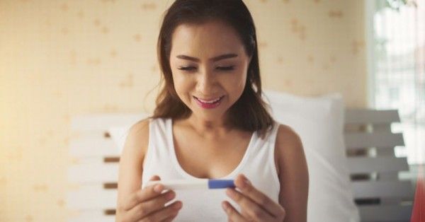 Test Pack Positif Samar, Apakah Tetap Menandakan Hamil? | Popmama.com