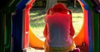 2. Berusaha meredam emosi saat mendidik anak