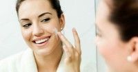 Mengenal Kandungan Salicylic Acid dalam Skincare, Atasi Jerawat Bandel