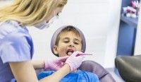 3. Tugas ortodontis bukan ha merapikan gigi anak