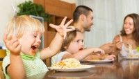 7 Cara Mengatasi Picky Eater Anak Balita