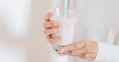 Bolehkah Ibu Hamil Muda Minum Susu Kambing?
