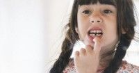 2. Konsultasi ortodontik dimulai saat anak berusia 7 tahun