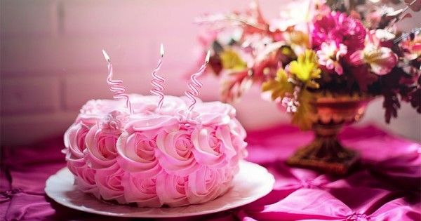 Kue ulang tahun anak perempuan sederhana