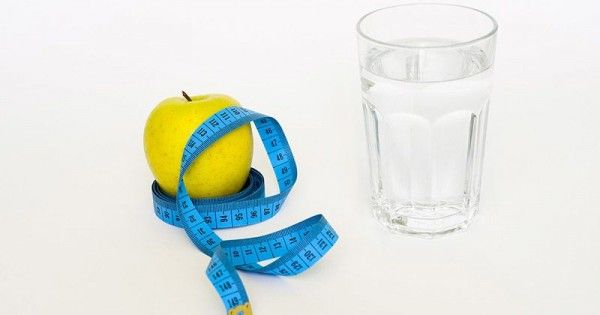 7 Cara Ampuh Diet Dengan Minum Air Putih Popmama Com