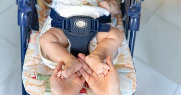 Penyebab Jenis Dan Terapi Telapak Kaki Datar Pada Bayi Popmama Com