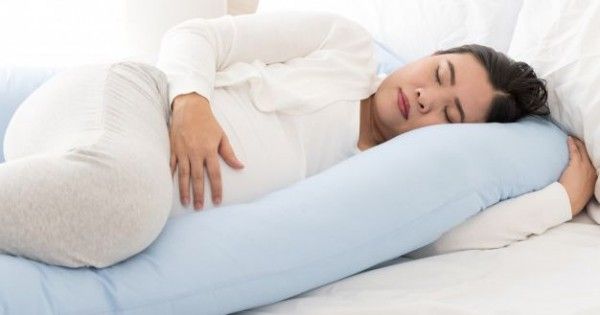 5 Posisi Tidur Ibu Hamil Trimester 3 Yang Benar Popmamacom