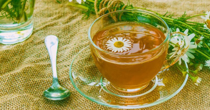 1. Teh chamomile menjadi salah satu mood booster