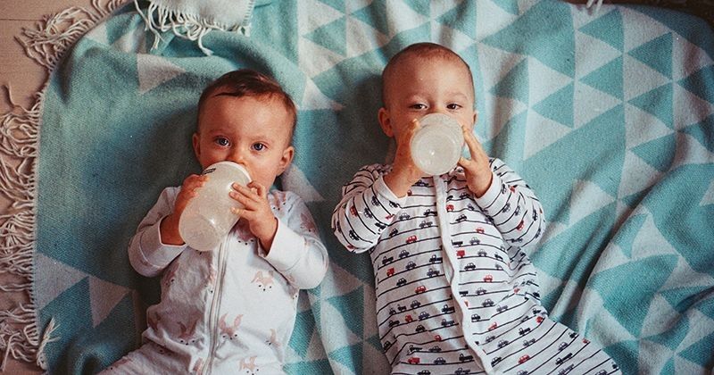 Rangkaian Nama Bayi Kembar Laki Laki Laki Laki Dan Artinya Simomot