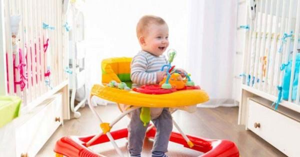 Bahaya Menggunakan Baby Walker Bagi Anak Popmama Com