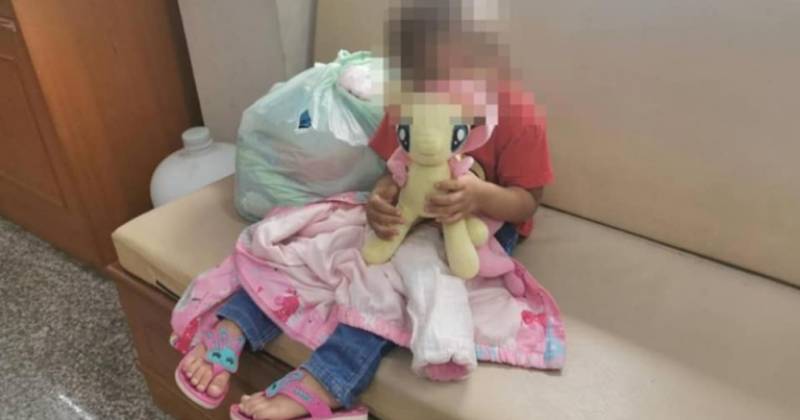 Suami Baru Tak Ingin Anak Tiri, Mama Tega Telantarkan Anaknya