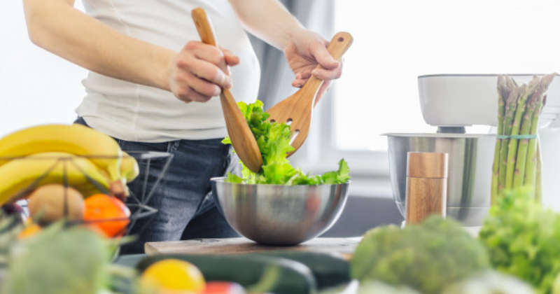 makanan karbohidrat yang harus dihindari saat diet Panduan Memilih Makanan  Saat  Hamil agar Janin Tetap Sehat 