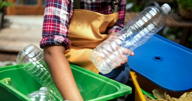 Ajarkan Anak Bertanggung Jawab dengan Sampah, Ini Manfaatnya!