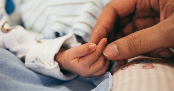 4 Cara Merawat Bayi Prematur Agar Cepat Gemuk Popmama 