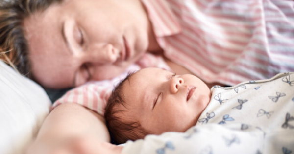 Kenali Pola Pernapasan Pada Bayi Baru Lahir Popmama Com