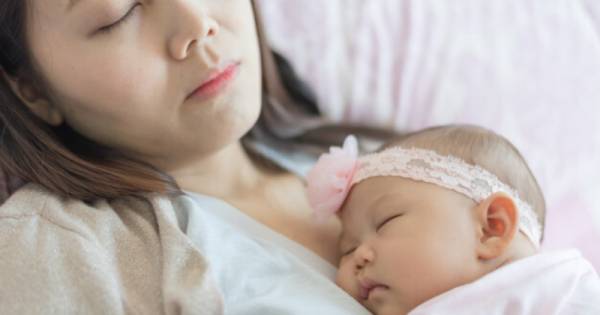 Pro dan Kontra Penggunaan White Noise untuk Menidurkan Bayi | Popmama.com