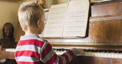Tahu Tidak, Ada 7 Manfaat Musik Klasik bagi Anak