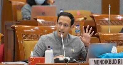 Mendikbud Nadiem Kena Protes Terkait Pendidikan di Indonesia, Ada Apa?