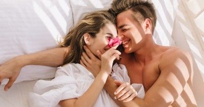 Apakah Peluang Hamil Lebih Besar jika Berhubungan Seks di Pagi Hari?