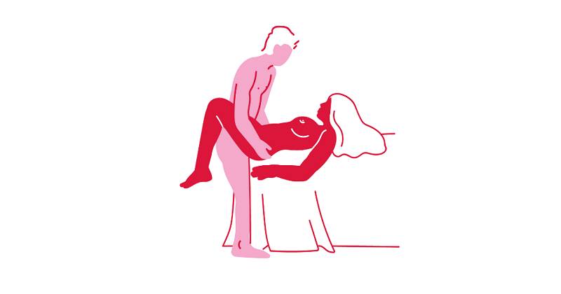 Posisi Bercinta yang Cocok untuk Perempuan Bertubuh Mungil