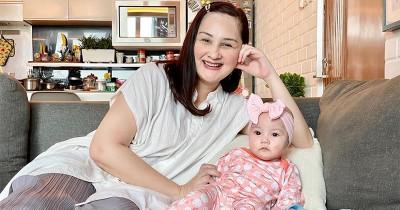 Eksklusif Cara Mona Ratuliu Menenangkan 2 Anak Balita saat Sakit