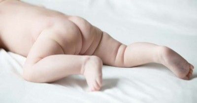 Bolehkah Menggunakan Tisu Basah untuk Membersihkan Pantat Bayi?